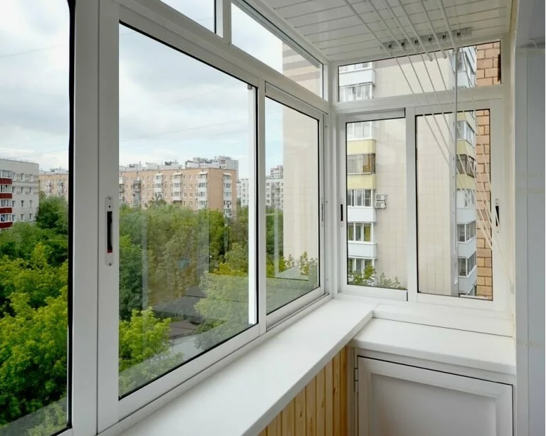 холодное остекление балкона
